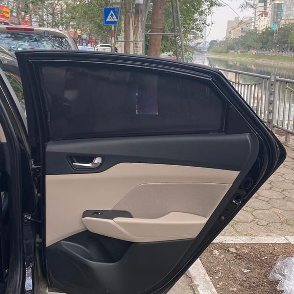HYUNDAI ACCENT 2017-2023 custom-fit car window sun shades — photo 13