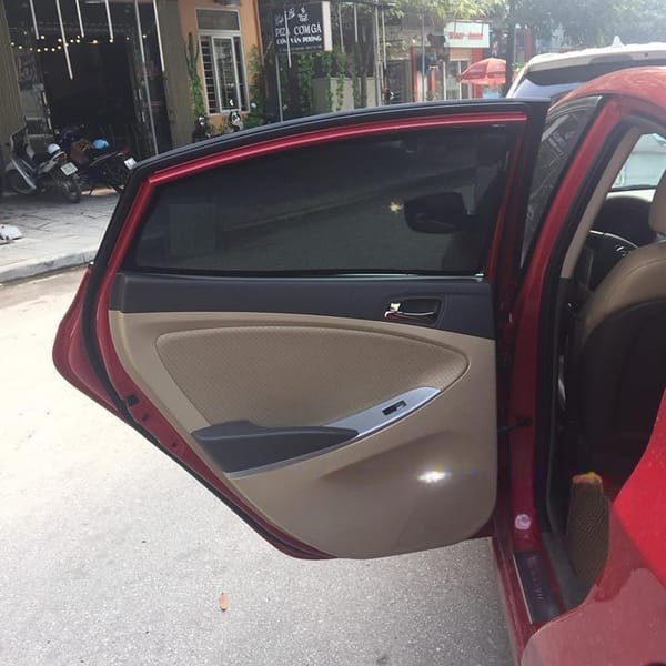 HYUNDAI ACCENT SEDAN 2011-2016 custom-fit car window sun shades — photo 7