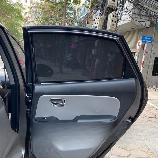 HYUNDAI AVANTE custom-fit car window sun shades — photo 3