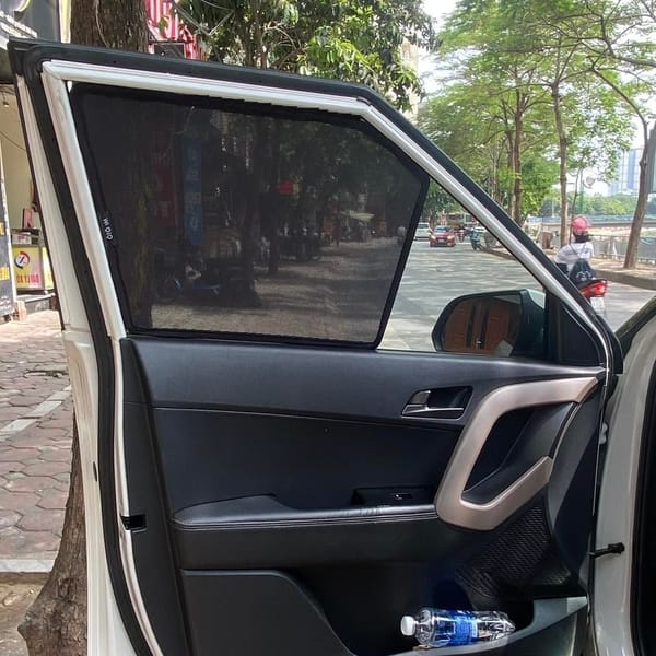 HYUNDAI CRETA 2012-2020 custom-fit car window sun shades — photo 2