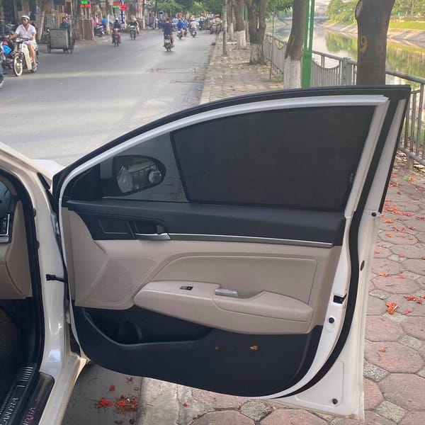HYUNDAI ELANTRA 2017-2020 custom-fit car window sun shades — photo 14