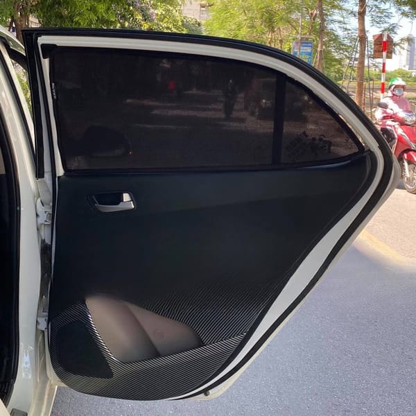 HYUNDAI I10 HATCHBACK 2014-2020 custom-fit car window sun shades — photo 3