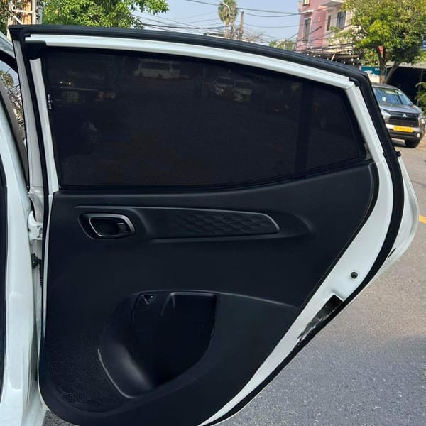 HYUNDAI I10 HATCHBACK 2021-2025 custom-fit car window sun shades — photo 3