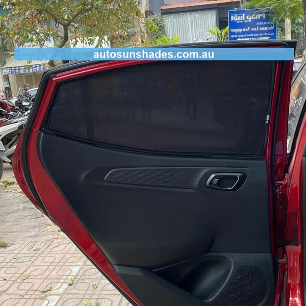 HYUNDAI I10 HATCHBACK 2021-2025 custom-fit car window sun shades — photo 5