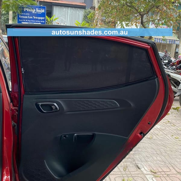HYUNDAI I10 HATCHBACK 2021-2025 custom-fit car window sun shades — photo 7