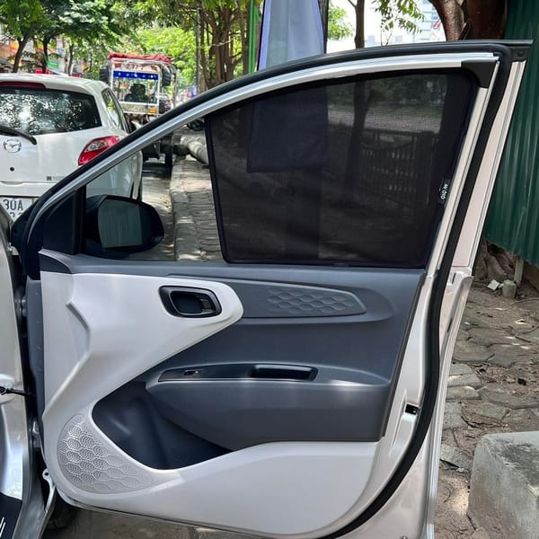 HYUNDAI I10 HATCHBACK 2021-2025 custom-fit car window sun shades — photo 10