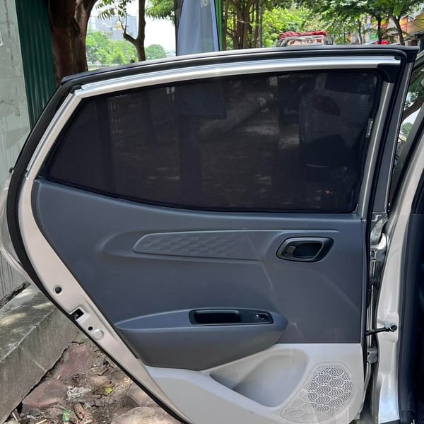 HYUNDAI I10 HATCHBACK 2021-2025 custom-fit car window sun shades — photo 12