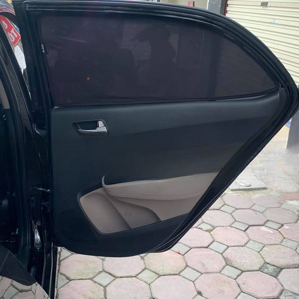 HYUNDAI I10 SEDAN 2014-2020 custom-fit car window sun shades — photo 1