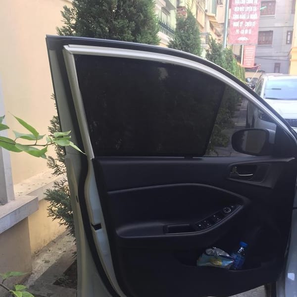 HYUNDAI I20 2008-2012 custom-fit car window sun shades — photo 14