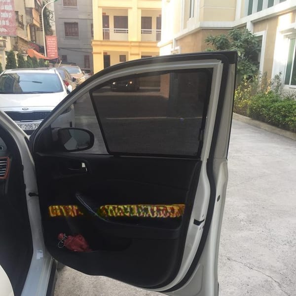 HYUNDAI I20 2008-2012 custom-fit car window sun shades — photo 16