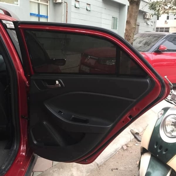 HYUNDAI I20 2008-2012 custom-fit car window sun shades — photo 19