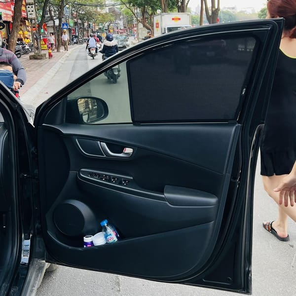 HYUNDAI KONA custom-fit car window sun shades — photo 4