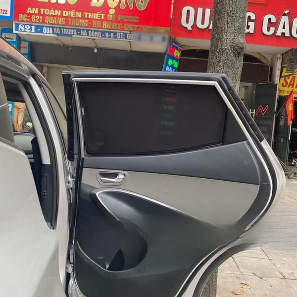 HYUNDAI SANTA FE 2013-2018 custom-fit car window sun shades — photo 3