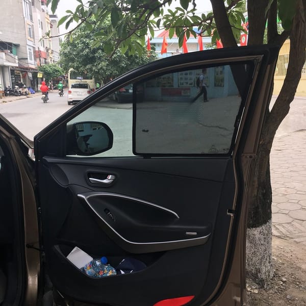 HYUNDAI SANTA FE 2013-2018 custom-fit car window sun shades — photo 6