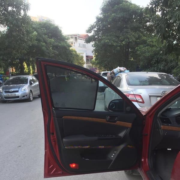 HYUNDAI SONATA 2005-2009 custom-fit car window sun shades — photo 2