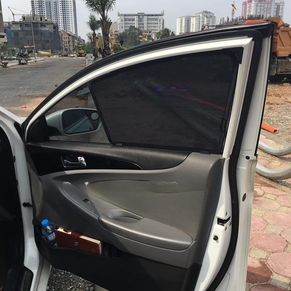 HYUNDAI I45 2010-2014 custom-fit car window sun shades — photo 2