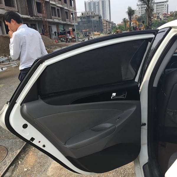 HYUNDAI I45 2010-2014 custom-fit car window sun shades — photo 3