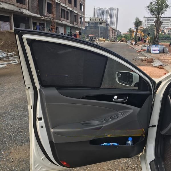 HYUNDAI I45 2010-2014 custom-fit car window sun shades — photo 4