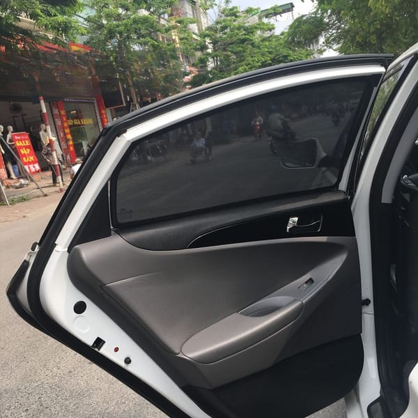 HYUNDAI I45 2010-2014 custom-fit car window sun shades — photo 5