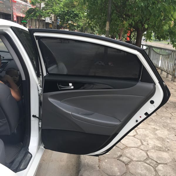 HYUNDAI I45 2010-2014 custom-fit car window sun shades — photo 7