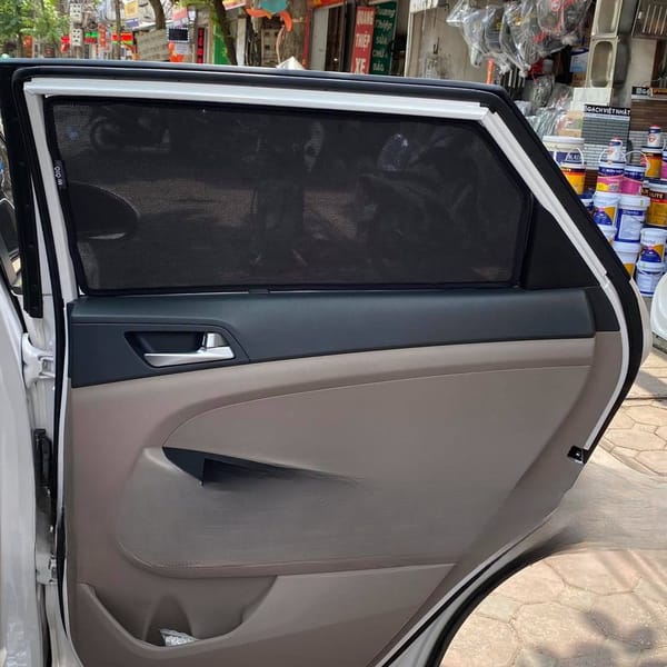 HYUNDAI TUCSON 2016-2021 custom-fit car window sun shades — photo 3