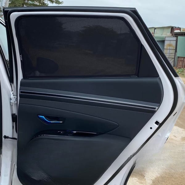 HYUNDAI TUCSON 2022-2025 custom-fit car window sun shades — photo 7