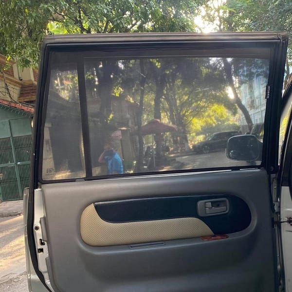 ISUZU HILANDER custom-fit car window sun shades — photo 3