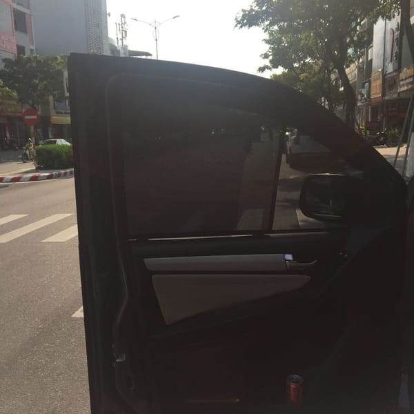 ISUZU MU-X 2016-2020 custom-fit car window sun shades — photo 8