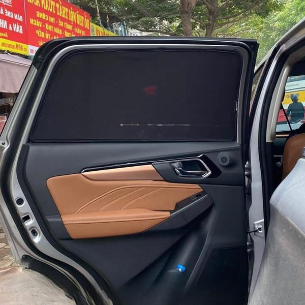 ISUZU MU-X 2021-2025 custom-fit car window sun shades — photo 3