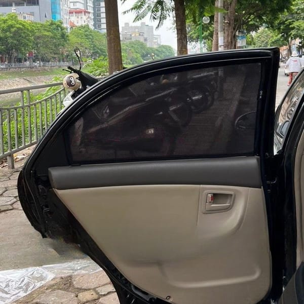 KIA CERATO HATCHBACK custom-fit car window sun shades — photo 1