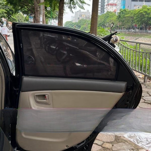 KIA CERATO HATCHBACK custom-fit car window sun shades — photo 3