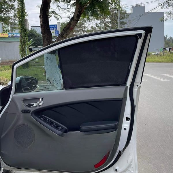 KIA CERATO / K3 2015-2018 custom-fit car window sun shades — photo 6