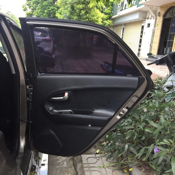 KIA PICANTO 2011-2020 custom-fit car window sun shades — photo 7