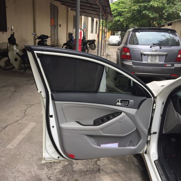 KIA OPTIMA 2009-2014 custom-fit car window sun shades — photo 6