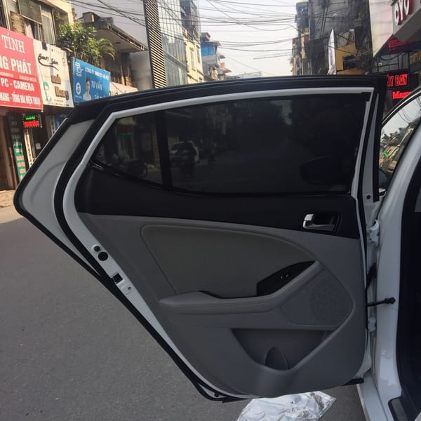 KIA OPTIMA 2009-2014 custom-fit car window sun shades — photo 9
