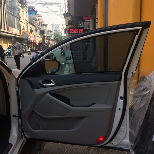 KIA OPTIMA 2009-2014 custom-fit car window sun shades — photo 12