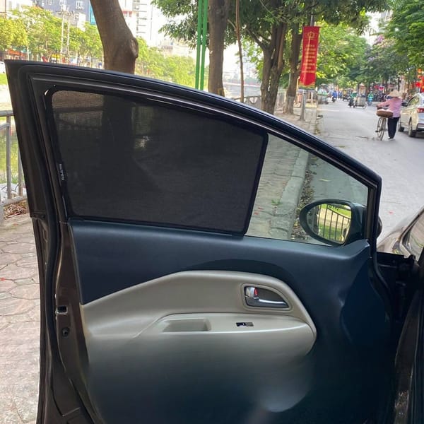 KIA RIO HATCHBACK custom-fit car window sun shades — photo 6