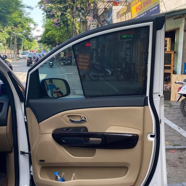 KIA GRAND CARNIVAL 2015-2021 custom-fit car window sun shades — photo 5