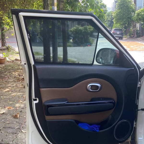 KIA SOUL 2014-2019 custom-fit car window sun shades — photo 4