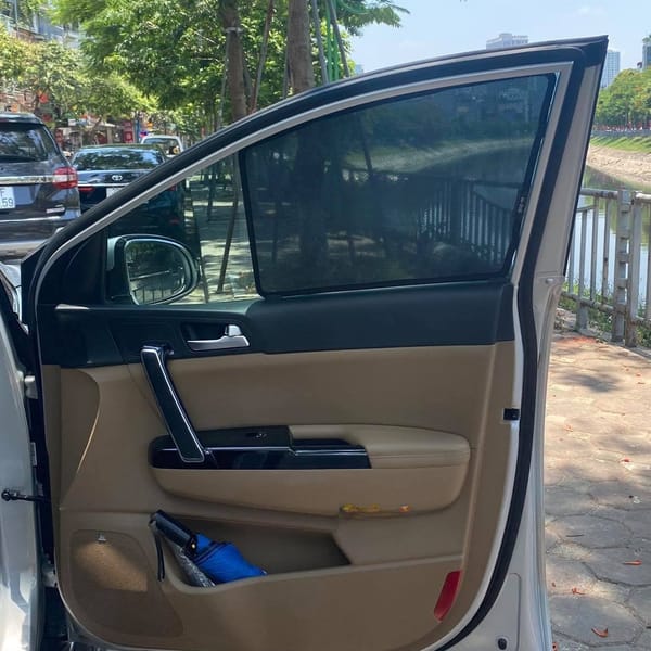 KIA SPORTAGE 2017-2022 custom-fit car window sun shades — photo 6