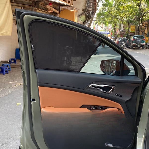 KIA SPORTAGE 2021-PRESENT custom-fit car window sun shades — photo 3