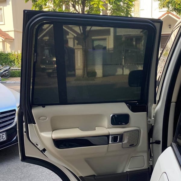 LAND ROVER RANGE ROVER SUPERCHARGED 2009-2015 custom-fit car window sun shades — photo 1