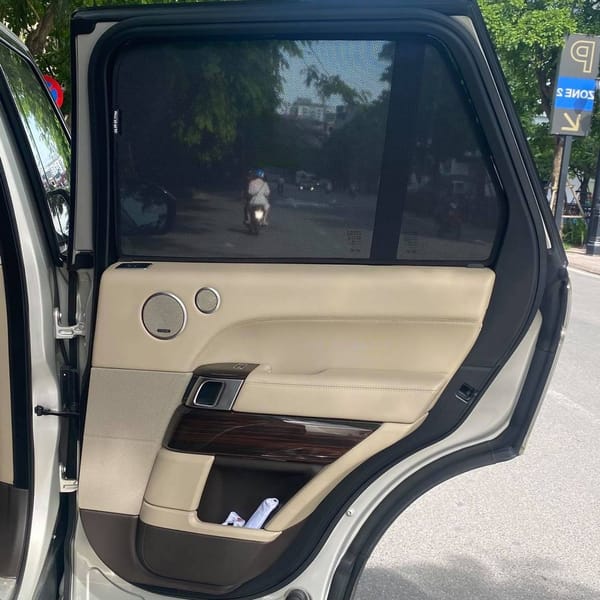 LAND ROVER RANGE ROVER SUPERCHARGED 2016-2022 custom-fit car window sun shades — photo 3