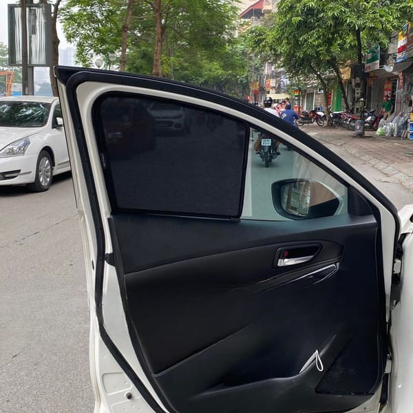 MAZDA 2 2016-2025 custom-fit car window sun shades — photo 7