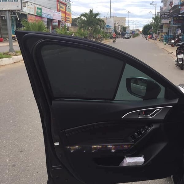 MAZDA 3 2014-2019 custom-fit car window sun shades — photo 6