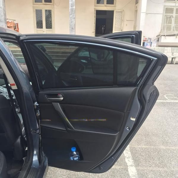MAZDA 3 2009-2014 custom-fit car window sun shades — photo 7