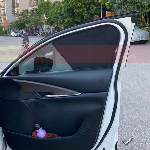 MAZDA CX-30 2020-2026 custom-fit car window sun shades — photo 2