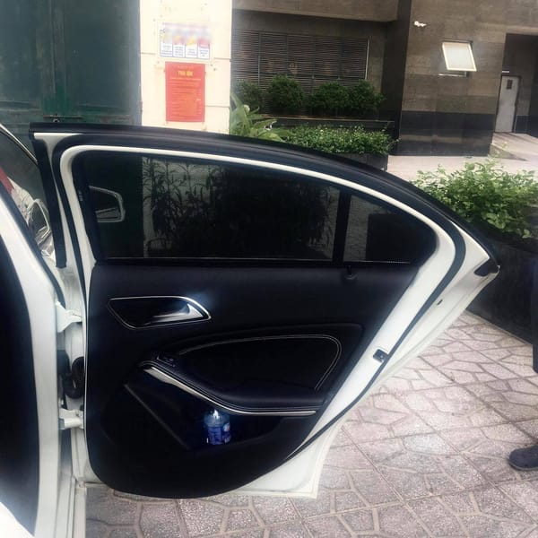MERCEDES A200 custom-fit car window sun shades — photo 3