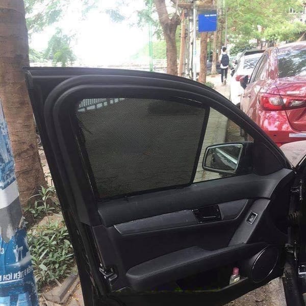 MERCEDES C200 2008-2015 custom-fit car window sun shades — photo 12