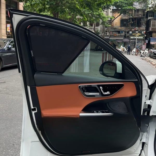 MERCEDES C200 2022-2025 custom-fit car window sun shades — photo 2